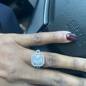 Diamond Source - Jewelry Near Me - New York, New York