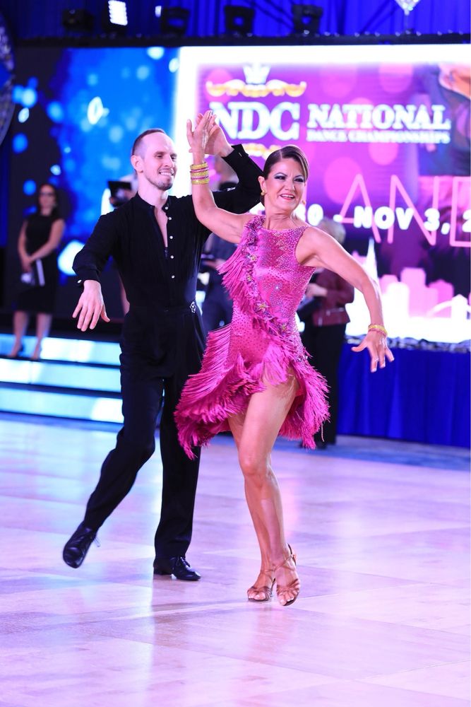 Fred Astaire Dance Studios Logo