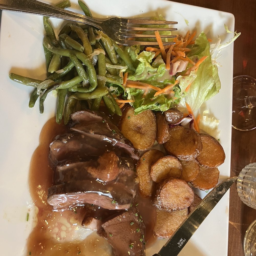 Le Potager du Père Thierry - Roasted duck - French Near Me - Paris, 75 Le Potager du Père Thierry - Roasted duck - French Near Me - Paris, 75