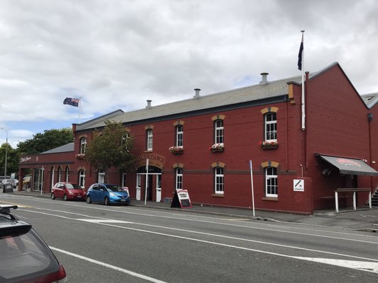 Pomeroy's Old Brewery Inn by null