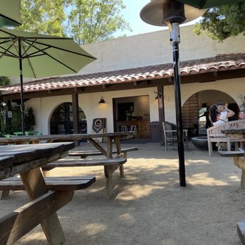 Ojai Valley Brewery - Breweries Near Me - Ojai, California