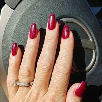 Briller Nails Lounge - Nail Salons Near Me - Hampton, Virginia
