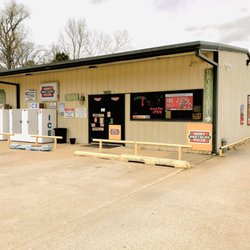 Magnolia Club House - Package entry & drive thru
