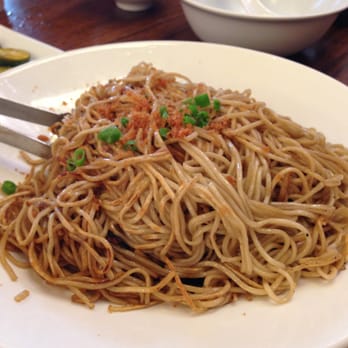 Star Noodle - Garlic Noodles - Asian Fusion Near Me - Lahaina, Hawaii