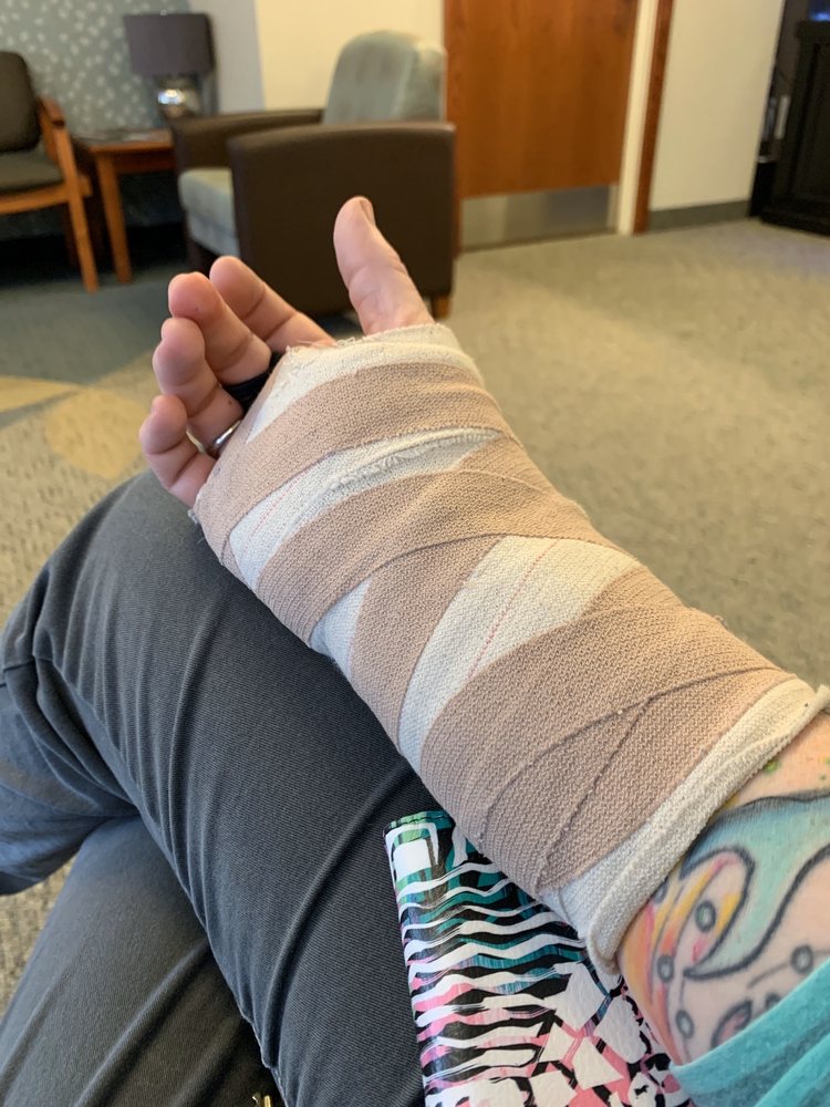 CAROLINA HAND & SPORTS MEDICINE Updated August 2024 12 Photos 18