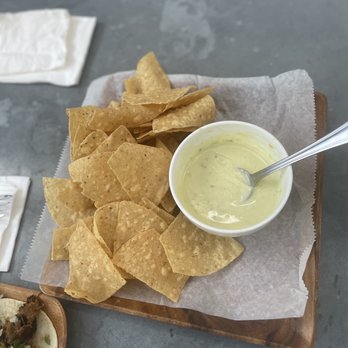 Leeland House - $3 Queso on Fridays!!! - Breakfast & Brunch Near Me - Houston, Texas