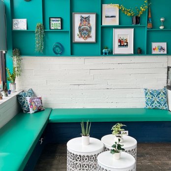 Wake-n-Bakery - Seating - Cannabis Dispensaries Near Me - Chicago, Illinois