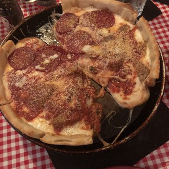 Don Chendo - Half pepperoni and half meatball and sauce. Yummy - Pizza Near Me - Playa del Carmen, ROO Don Chendo - Half pepperoni and half meatball and sauce. Yummy - Pizza Near Me - Playa del Carmen, ROO