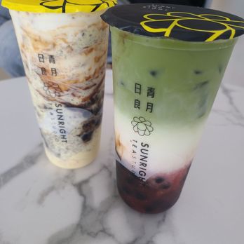 Sunright Tea Studio - Oreo Fresh Milk (left), Strawberry Matcha (right) - Bubble Tea Near Me - Garden Grove, California