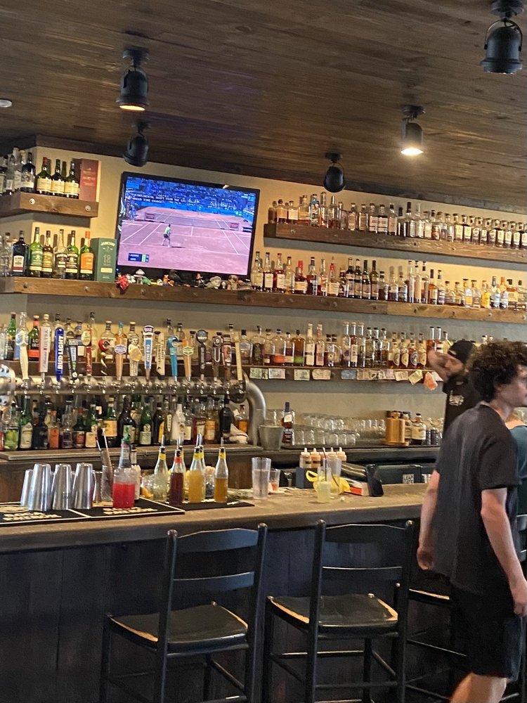 Mojo Old City BBQ