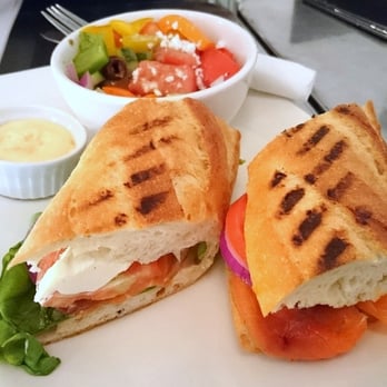 Avenue Café + Bistro - Smoked Salmon Sandwich & Greek Salad - Cafes Near Me - Toronto, Ontario Avenue Café + Bistro - Smoked Salmon Sandwich & Greek Salad - Cafes Near Me - Toronto, Ontario