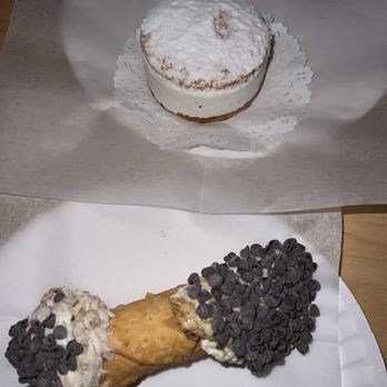 Dolce - Tiramisu Cannoli, pear ricotta pastry - Ice Cream & Frozen Yogurt Near Me - Boston, Massachusetts