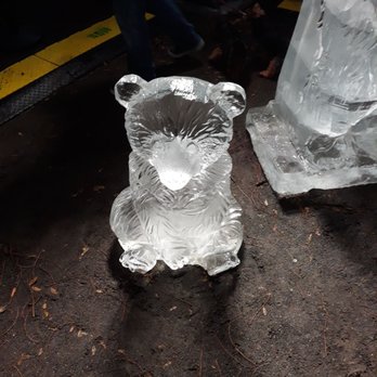 Brooklyn Commons at MetroTech Center - Ice carvings - Landmarks & Historical Buildings Near Me - Brooklyn, New York Brooklyn Commons at MetroTech Center - Ice carvings - Landmarks & Historical Buildings Near Me - Brooklyn, New York