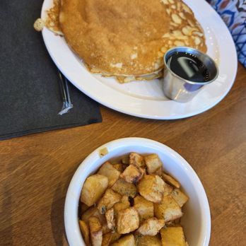 Buttermilk Biscuit - Pancakes side potatoes - Breakfast & Brunch Near Me - Stonecrest, Georgia Buttermilk Biscuit - Pancakes side potatoes - Breakfast & Brunch Near Me - Stonecrest, Georgia
