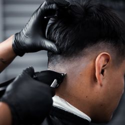 Ceanos Barbershop