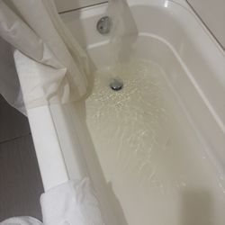 Quality Inn & Suites - Yellow water.????