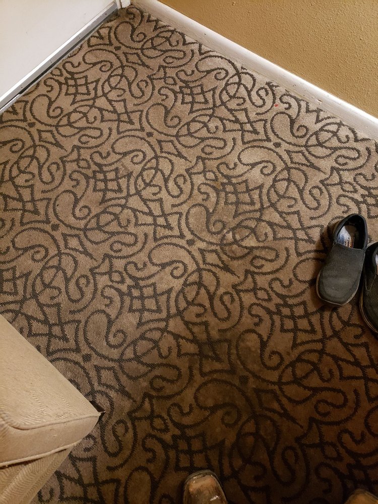 RODEWAY INN Updated June 2024 37 Photos & 13 Reviews 1208 N