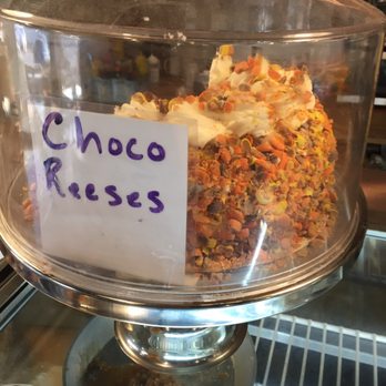 Warehouse Bakery & Donuts - Breakfast & Brunch Near Me - Fairhope, Alabama