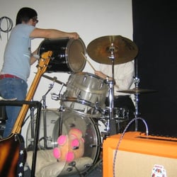 H I T Wall Rehearsal Studios - The drum corner of room 212 with 2/6 of tofw