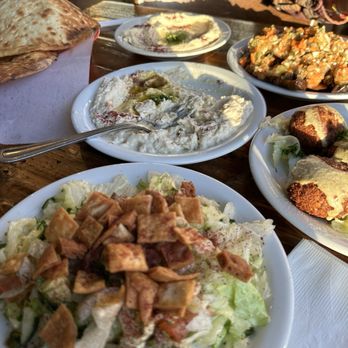Almanqal Mediterranean Grill - Mediterranean Near Me - Seattle, Washington