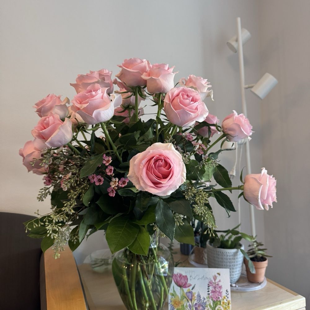Seattle Flowers - Florists Near Me - Seattle, Washington