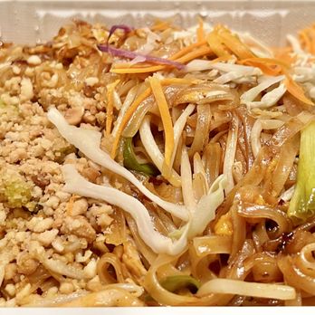 Diho Siam - Pad Thai. Noodles are thinner and more dense than Pad Se-iew noodles. The sweet & savory theme is here as well. - Thai Near Me - Mission Viejo, California