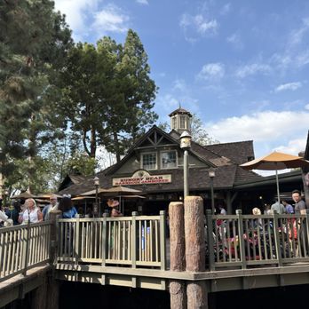 Hungry Bear Barbecue Jamboree - Outside - Desserts Near Me - Anaheim, California