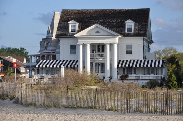Peter Shields Inn & Restaurant by null