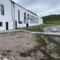 Laphroaig Distillery - Distillery exterior