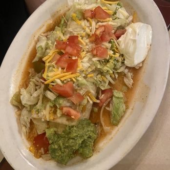 El Farol Mexican Restaurant - Chicken Burrito - Mexican Near Me - Seattle, Washington El Farol Mexican Restaurant - Chicken Burrito - Mexican Near Me - Seattle, Washington