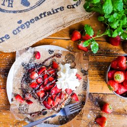 Crêpeaffaire Cambridge - Strawberry Waffle
