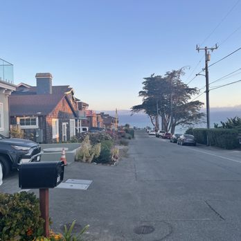 Sunny Cove Beach - Parked here for a beautiful view - Beaches Near Me - Santa Cruz, California Sunny Cove Beach - Parked here for a beautiful view - Beaches Near Me - Santa Cruz, California