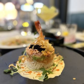 Flame sushi - Blaze seafood tower (comes with seaweed on the side to make wraps) - Sushi Bars Near Me - Toronto, Ontario
