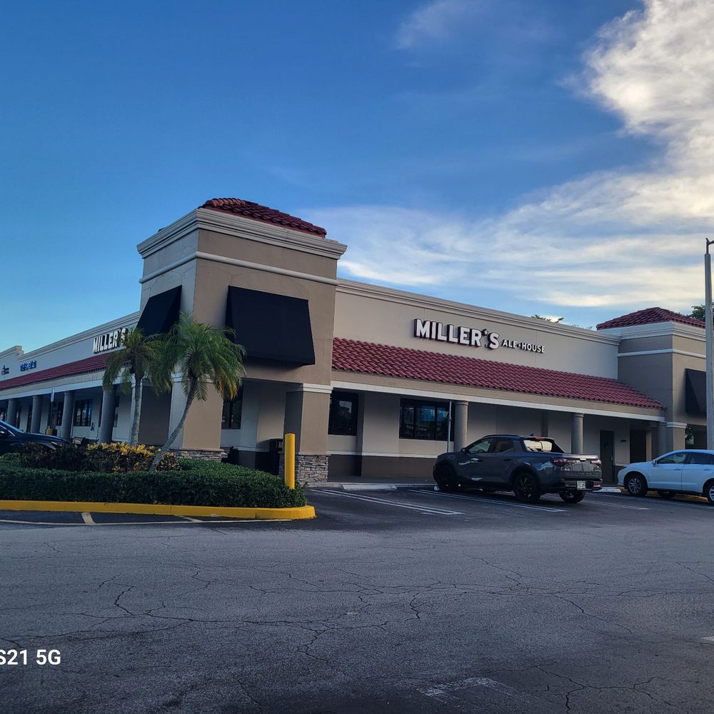 Miller's Ale House - Outside - Sports Bars Near Me - Boca Raton, Florida
