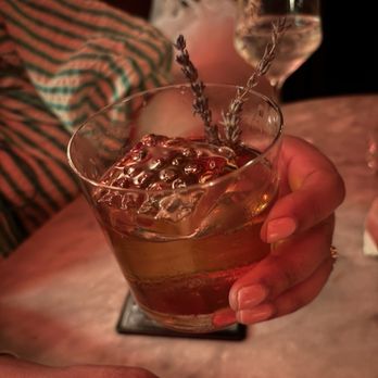 Paradiso - Cheers! - Spanish Near Me - Barcelona, B