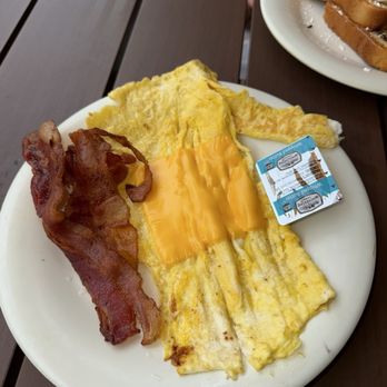 Eggs Up Grill - Eggs and bacon - Breakfast & Brunch Near Me - Fort Mill, South Carolina Eggs Up Grill - Eggs and bacon - Breakfast & Brunch Near Me - Fort Mill, South Carolina