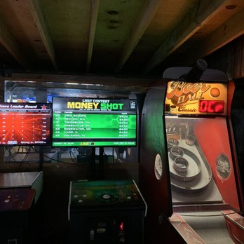 Hammerhead Beach Bar - Game area - Pool Halls Near Me - Fernandina Beach, Florida Hammerhead Beach Bar - Game area - Pool Halls Near Me - Fernandina Beach, Florida