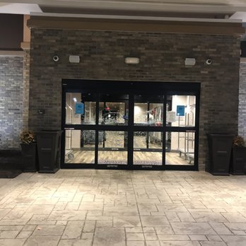 Hampton Inn & Suites Culpeper - Front entrance - Hotels Near Me - Culpeper, Virginia Hampton Inn & Suites Culpeper - Front entrance - Hotels Near Me - Culpeper, Virginia