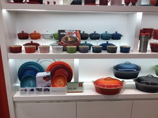 Le Creuset Boutique by null