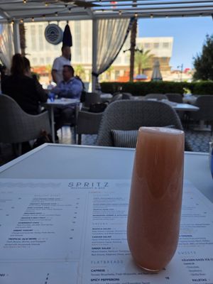 Spritz Restaurant & Bar by null