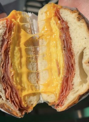 Uncle Paulie's Deli by null