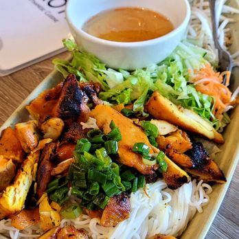 Bone & Broth - Vietnamese Near Me - Ontario, California