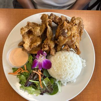 Guieb Cafe - Homestyle Golden Fried Chicken - New American Near Me - Honolulu, Hawaii Guieb Cafe - Homestyle Golden Fried Chicken - New American Near Me - Honolulu, Hawaii