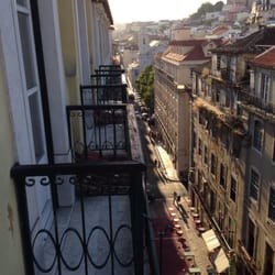 Lisbon Holidays Alecrim Apartment - View