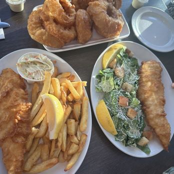 Olde Yorke - Seafood Near Me - East York, Ontario