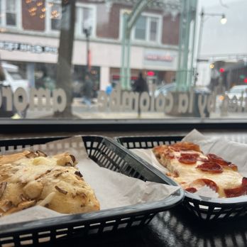 Capriccio - funghi and pepperoni pizza - Pizza Near Me - Chicago, Illinois