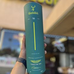 J N's Liquor