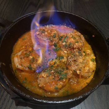Violí Oakbrook - rock Shrimp with Feta - Greek Near Me - Oak Brook, Illinois Violí Oakbrook - rock Shrimp with Feta - Greek Near Me - Oak Brook, Illinois