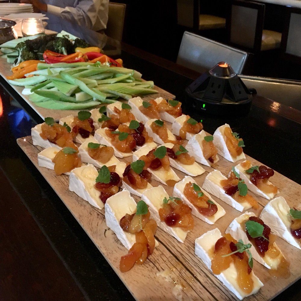 Dawson's - Brie and veggie appetizers for Cakebread Cellars wine dinner 2017 - Steakhouses Near Me - Sacramento, California