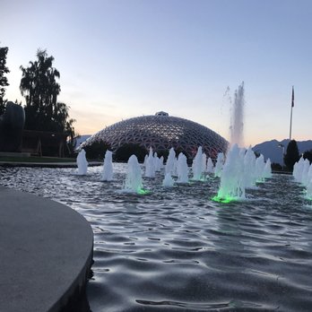 Queen Elizabeth Park - Waterfall! - Parks Near Me - Vancouver, British Columbia